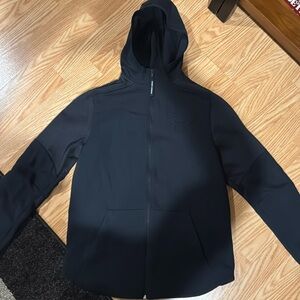 Under Armour, hooded sweatshirt
